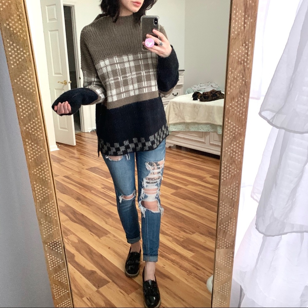 UO Urban Outfitters Mock Neck Sweater